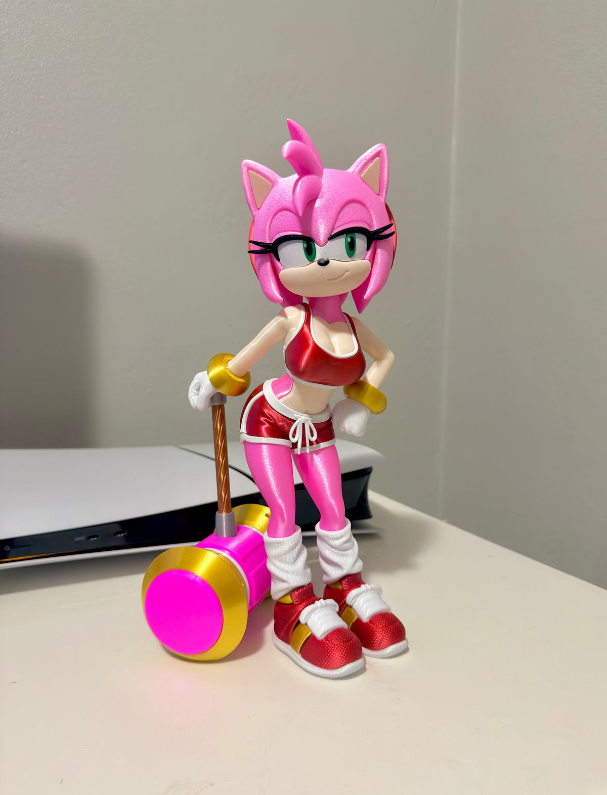 URBAN AMY ROSE